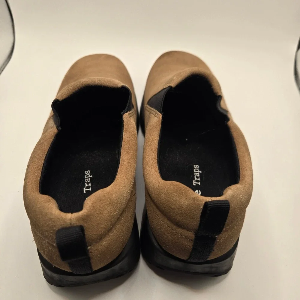 Bare‎ Traps Slip On Loafers Womens 8.5 Tan Suede Wedge Comfort Shoes (S11)